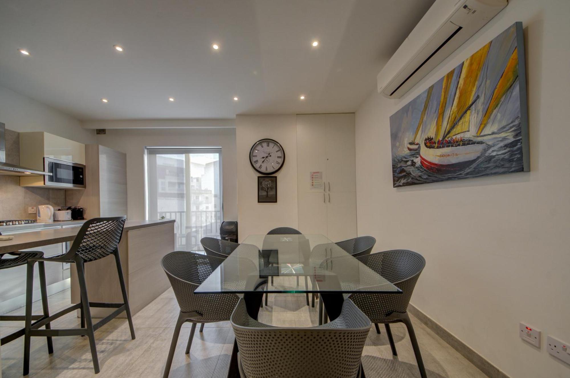 Top Floor Apt With Common Pool Close To All Amenities St. Paul's Bay Esterno foto