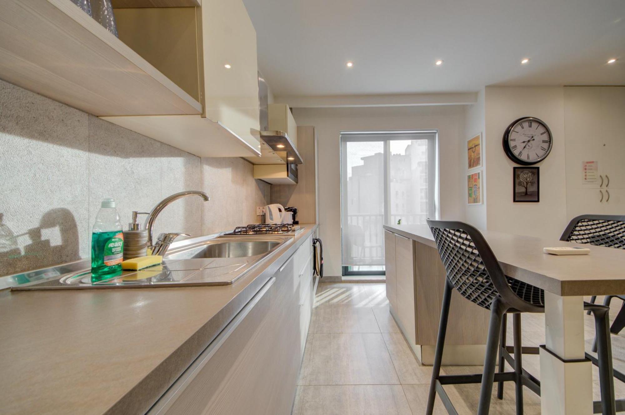 Top Floor Apt With Common Pool Close To All Amenities St. Paul's Bay Esterno foto